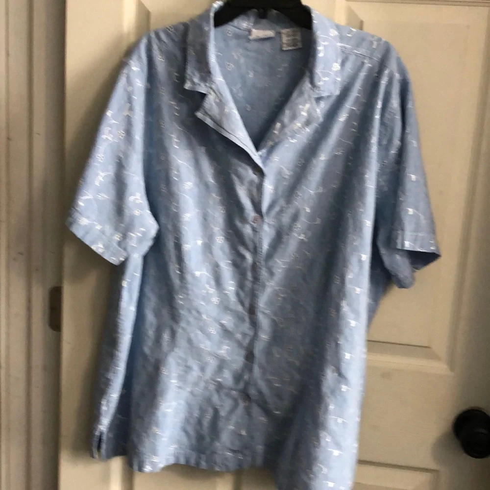 Bobbie Brooks woman’s 22/24 button down shirt - Picture 1 of 7